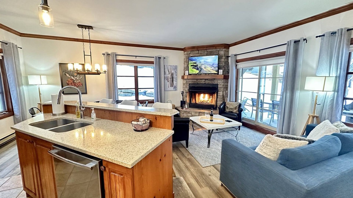 Mont-Tremblant Condo | TRUE ski in/out - large heated pool in summer!