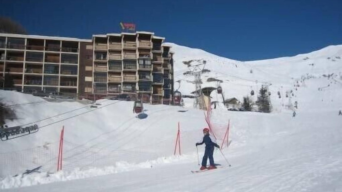 Orcieres-Merlette Apartment | True slopes with panoramic views of the resort. Garage box Skiing