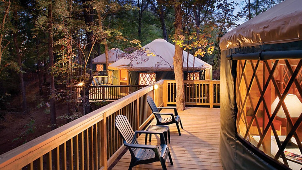 Gordonsville Resort | Try glamping in a yurk in Shenandoah Valley, VA
