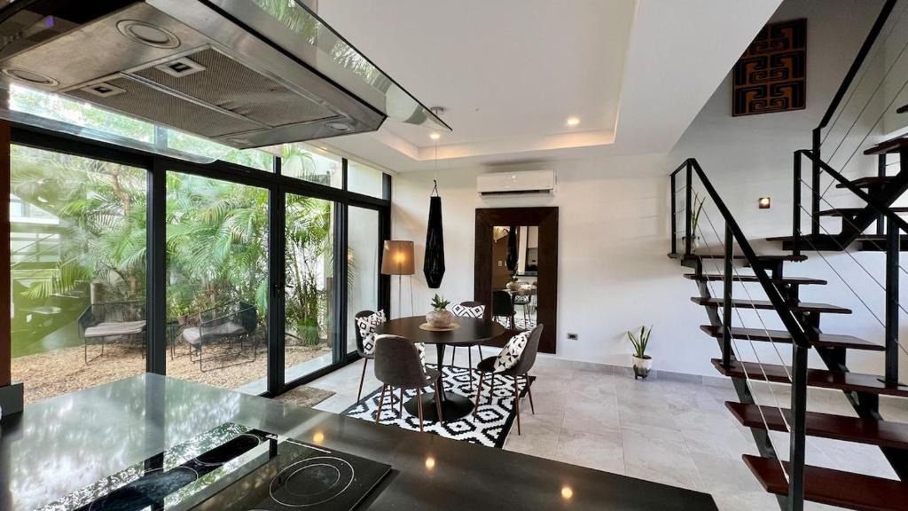 Akumal Villa | Tu Villa Adosada Lujo con Playa y Golf