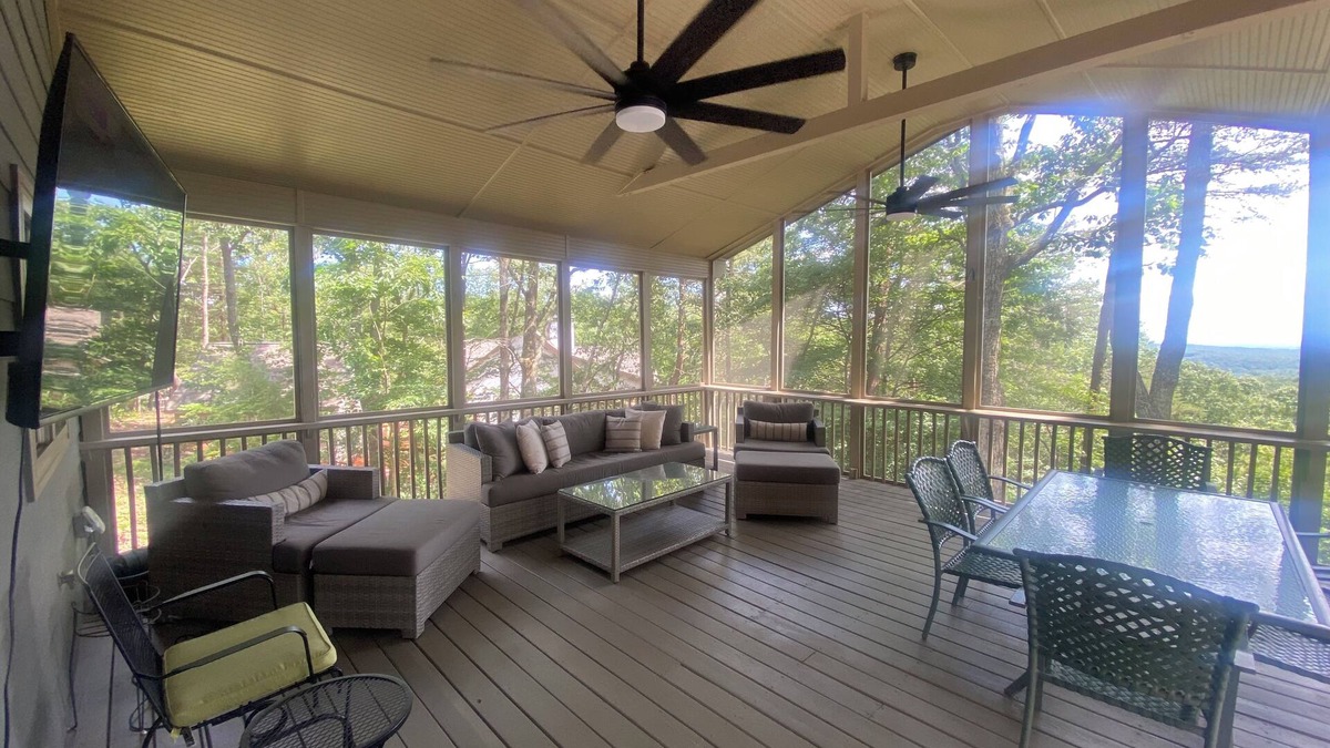 Big Canoe House | Tucked Away in Big Canoe (4 bed, 4 bath relaxing getaway)
