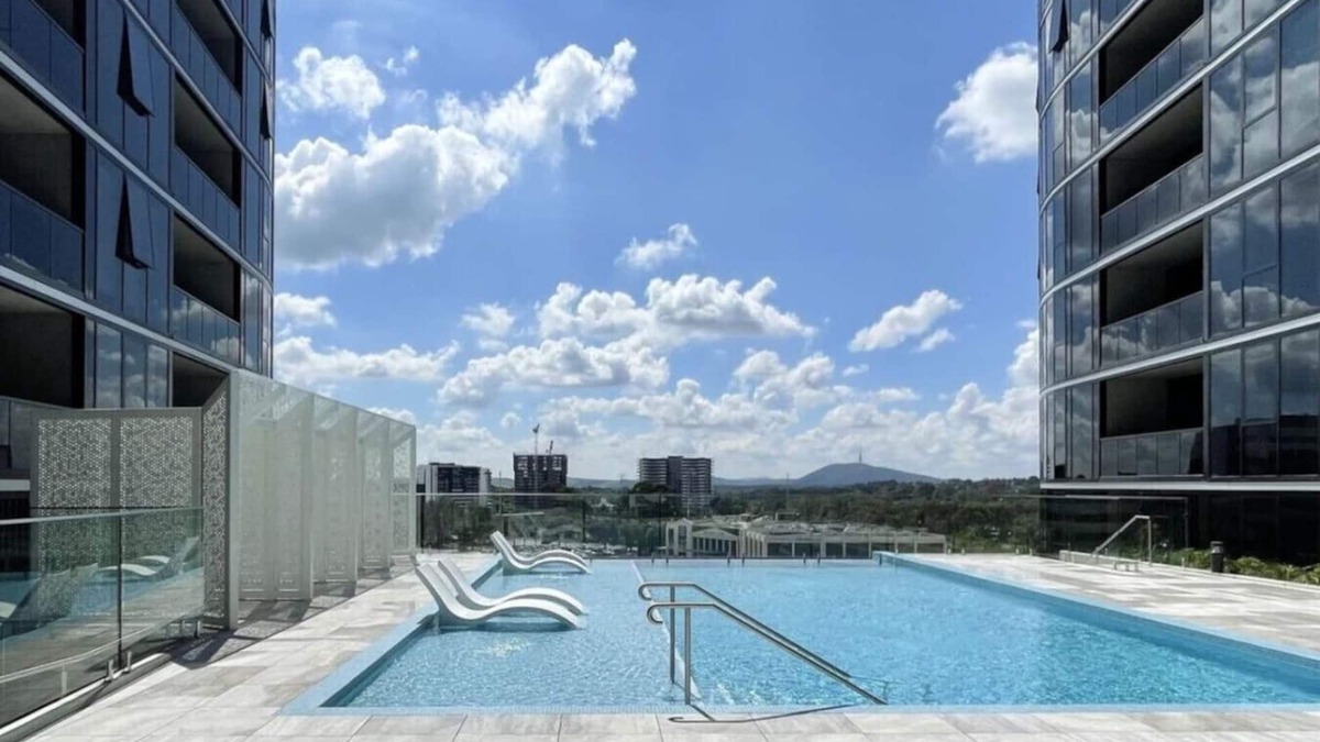 Phillip Apartment | Tucked Away on the Tenth Floor @Woden