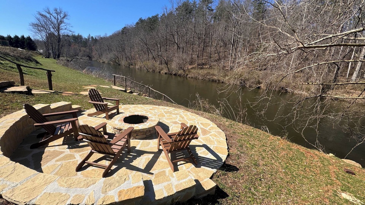 Cullowhee House | Tucked Inn on the Tuckasegee River.