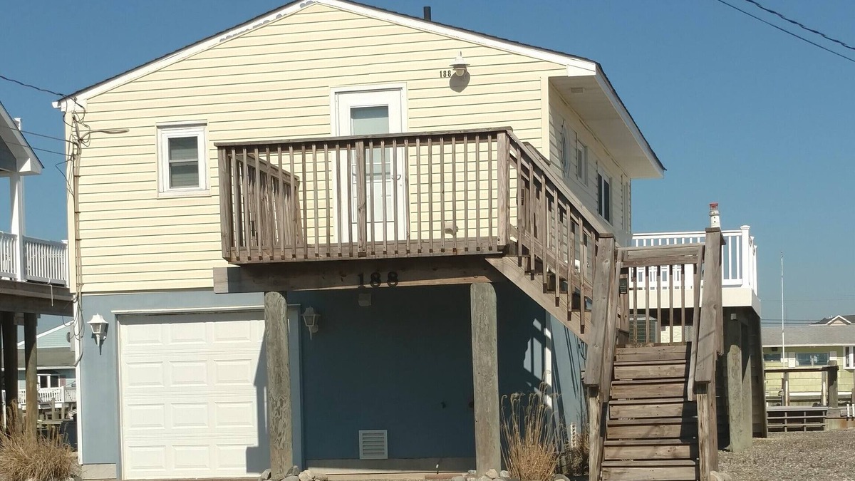 Tuckerton Beach House | Tuckerton Beach Waterfront Bungalow, Close to Long Beach Island & Atlantic City!