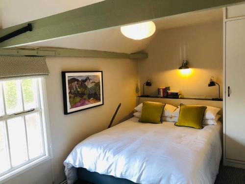 Battle Apartment | Tudor House