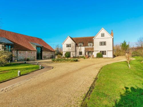 Halstead House | Tuffon Hall Farmhouse