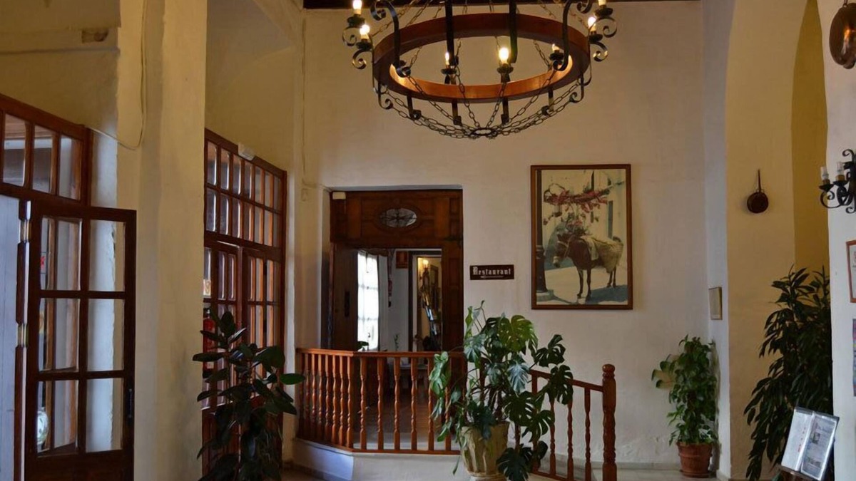 San Ambrosio Hotel | TUGASA Convento San Francisco