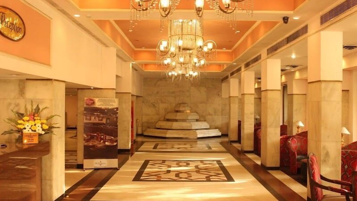 Sadar Hotel | Tuli International