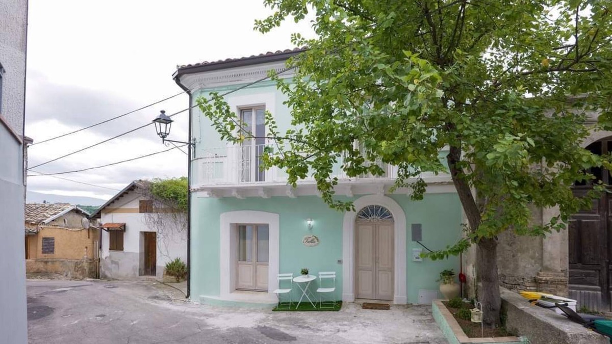 Giuliano Teatino House | Tullia -whole house-