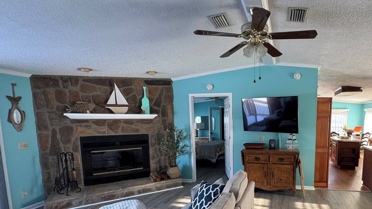 Fentress House | Tulls Bay Getaway - deep water canal location perfect for boating and relaxing!