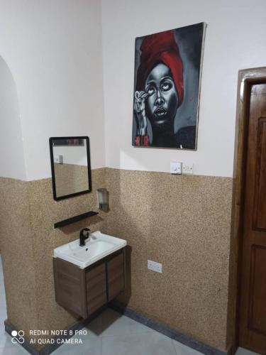 Stone Town Apartment | Tuna's House
