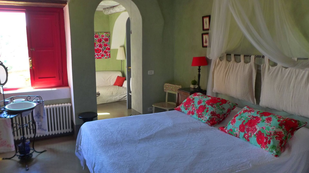 Sessa Aurunca House | Tuoro: Mansion - Tuoro di Sessa Aurunca - Apartment in Farmhouse
