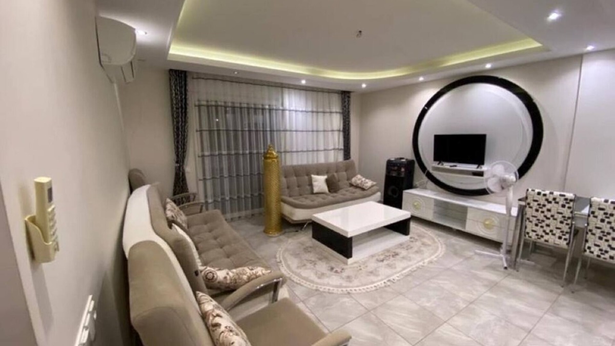 Alanya Apartment | Turkish apartment, good location & close to sea/shops.