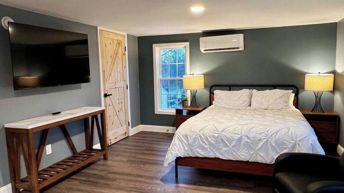 Montour Falls Apartment | Turner Park Suite, Montour Falls