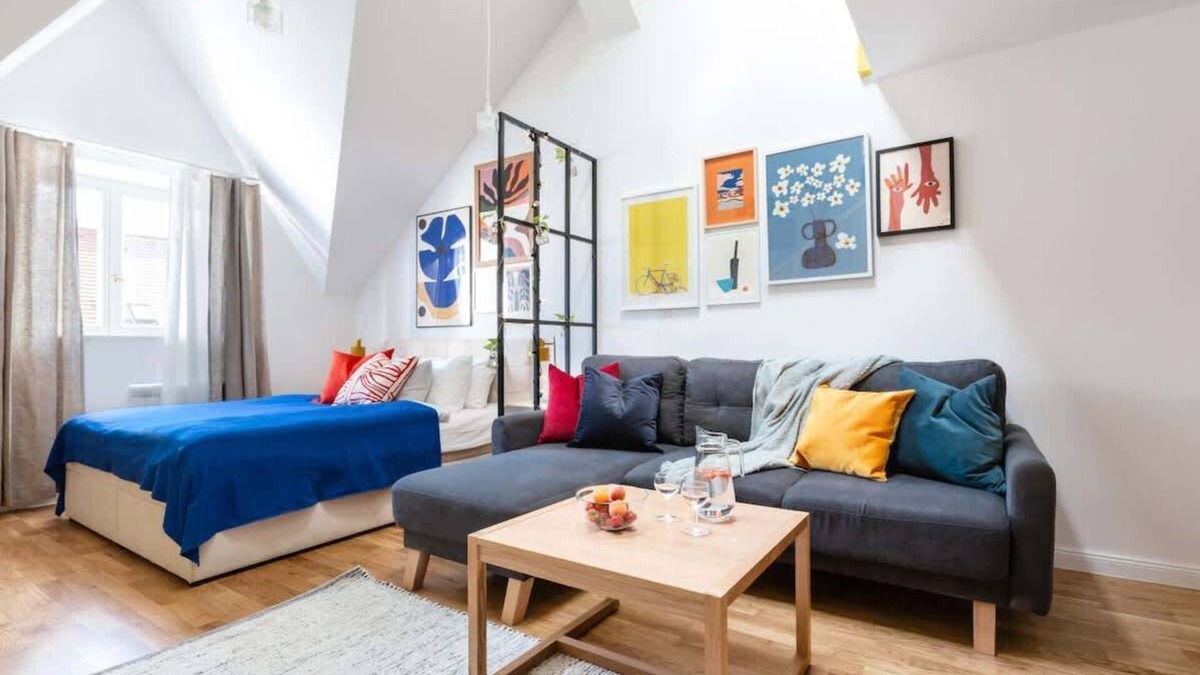 Nove Mesto Apartment | TurnKey | Charles Square Studio IV