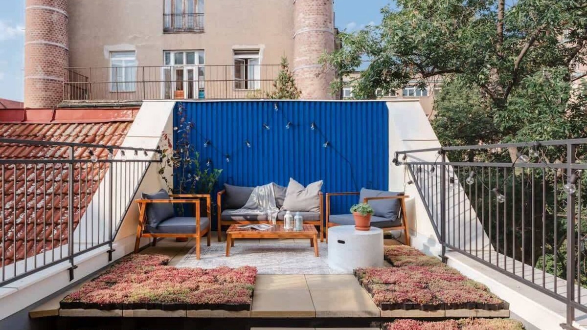 Nove Mesto Apartment | TurnKey | Charles Square Studio – with Terrace