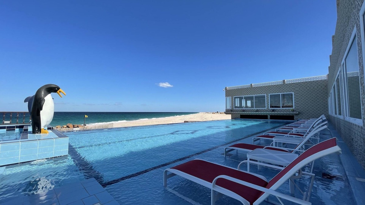 Al Hadd Cabin | Turtle Beach Resort