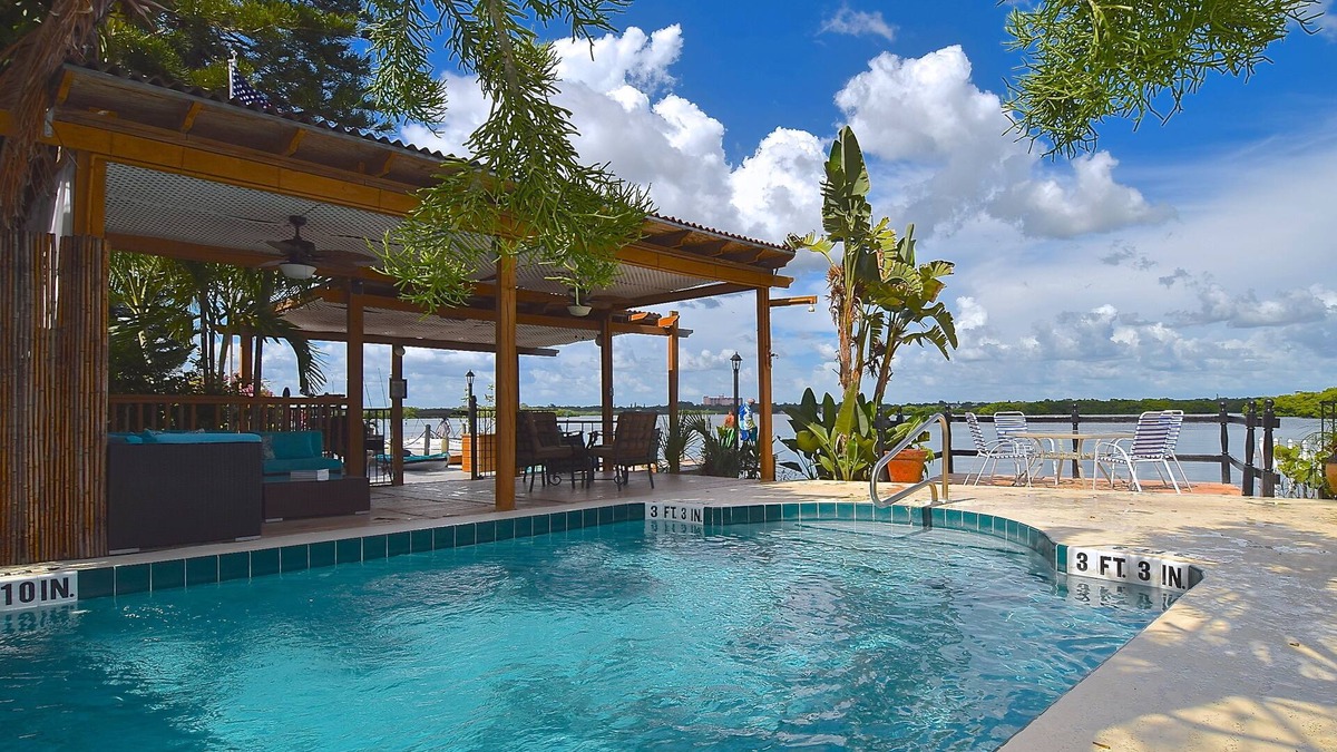 Siesta Key Hotel | Turtle Beach Resort