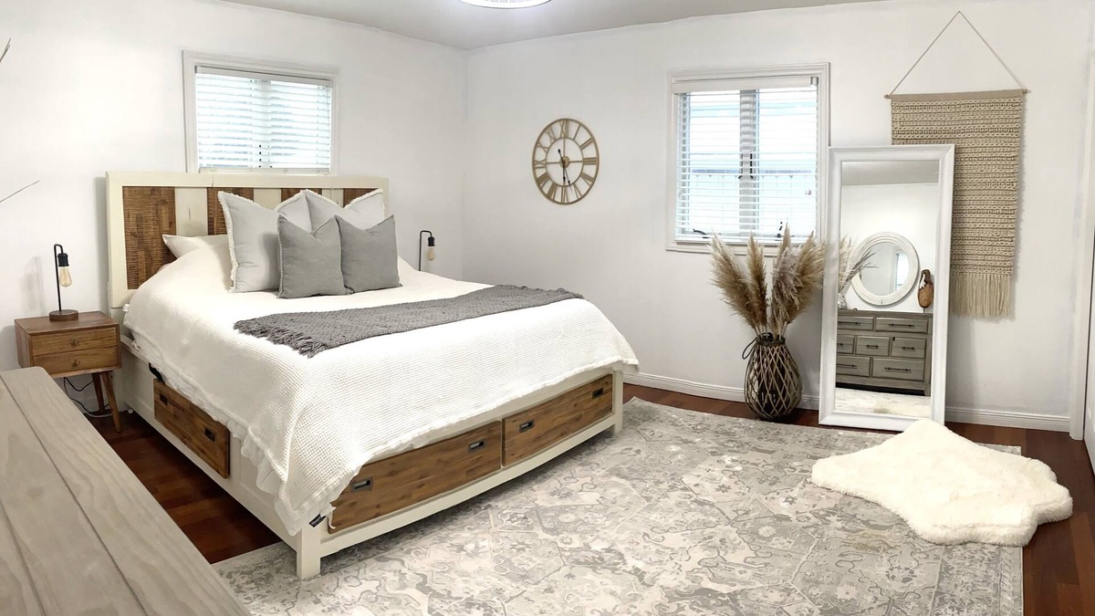 Pinckney House | Turtle Cove Lake House