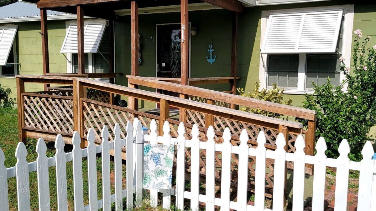 Panama City Cottage | Turtle Cove
