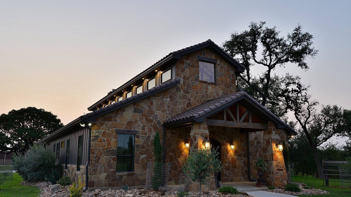 Kerrville Villa | Turtle Creek Vineyard —- aka Turtle Creek Olive Grove