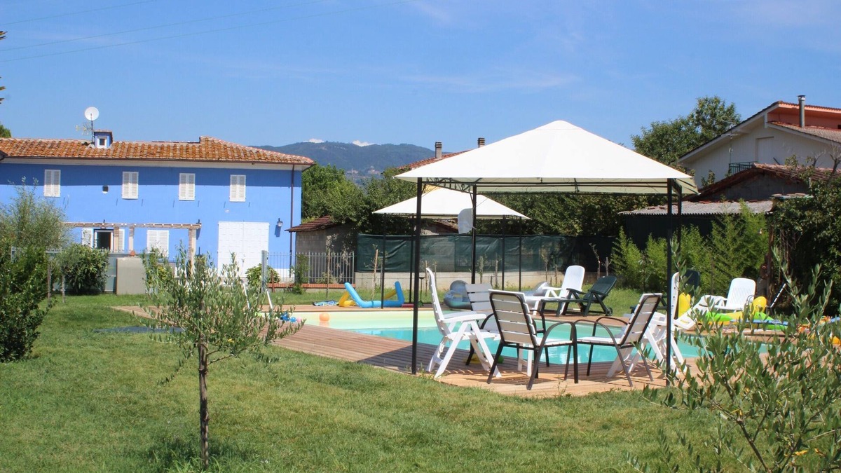 Buggiano Villa | TUSCAN FARMHOUSE WITH POOL from 4 to 15 BEDS, GARDEN 6000sqm FENCED