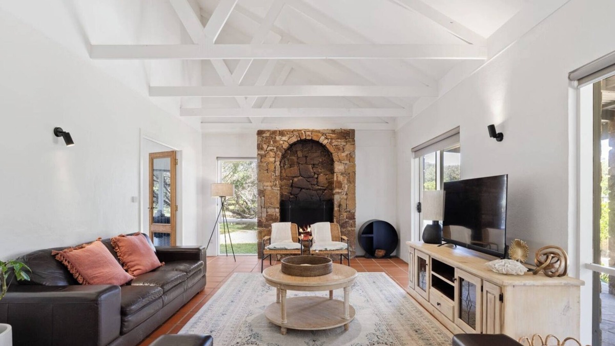 St. Andrews Beach House | Tuscan style ocean beach escape on the Peninsula