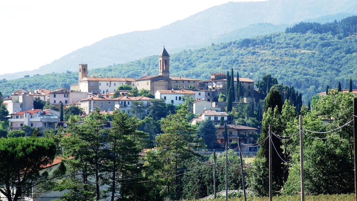 Castiglion Fibocchi Apartment | Tuscany Ancient home of Bocco sons