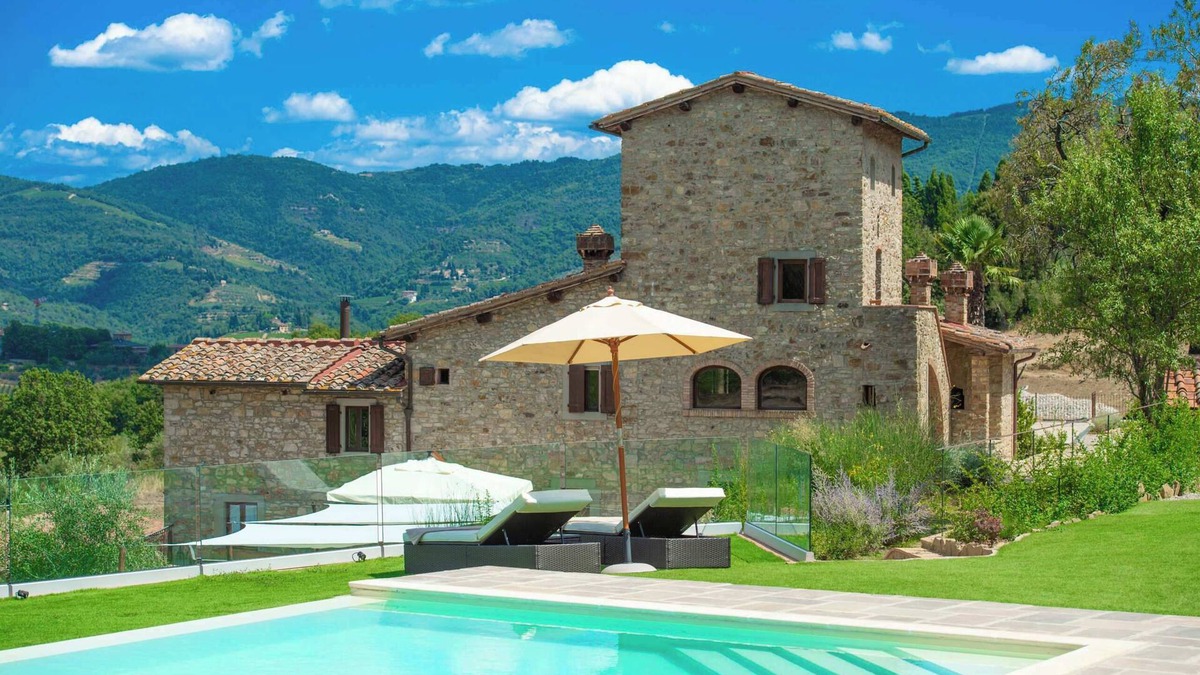 Panzano in Chianti Villa | Tuscany farmhouse Sum