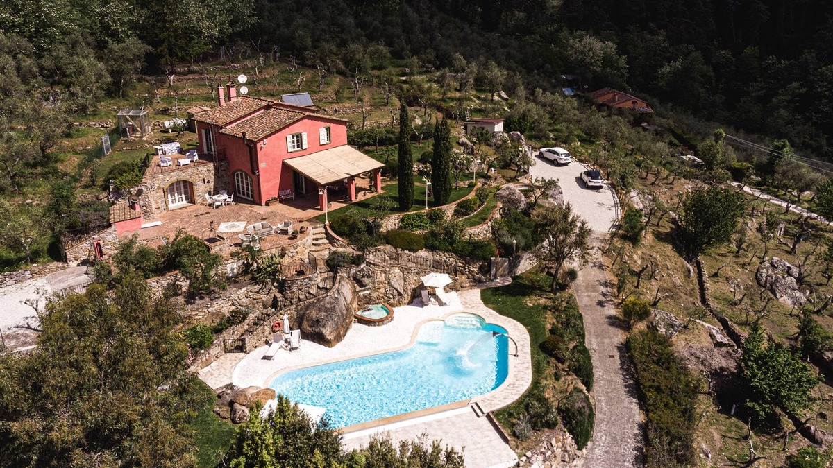 Buti Villa | TUSCANY - VILLA - MAX PRIVACY - PISCINA CON VISTA PANORAMICA