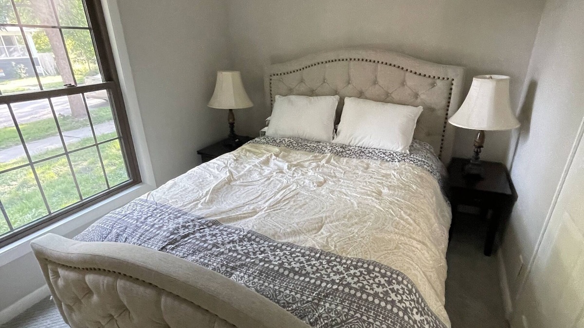 West Seventh House | Tuscarora Retreat- Office Space and Pet Friendly
