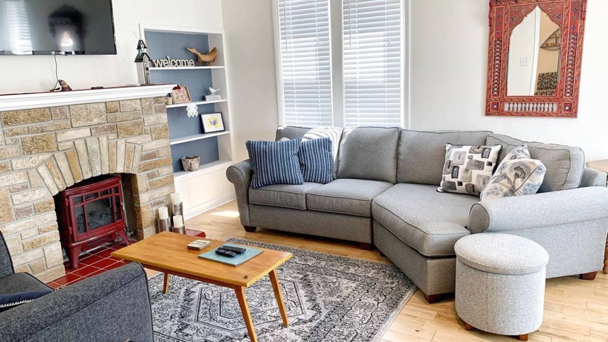 Decorah House | Tusen Takk Decorah