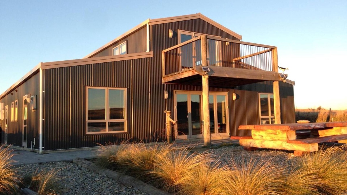 Waipiata Bed & Breakfast | Tussock Lodge Waipiata