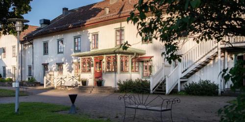 Orby Hotel | Två Skyttlar