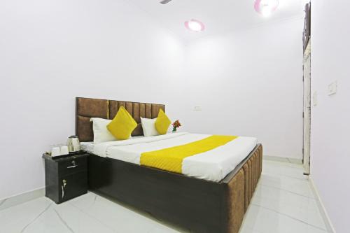 Pashim Vihar Hotel | Twamev Residency