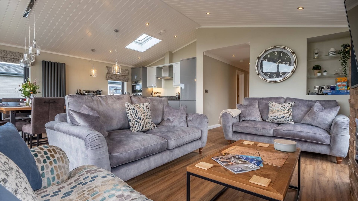 Burnham Market Ski Chalet | Twelve Burnham Lodge (6), Burnham Market, Norfolk