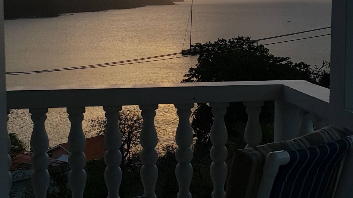 Lower Bay Villa | Twilight Villa