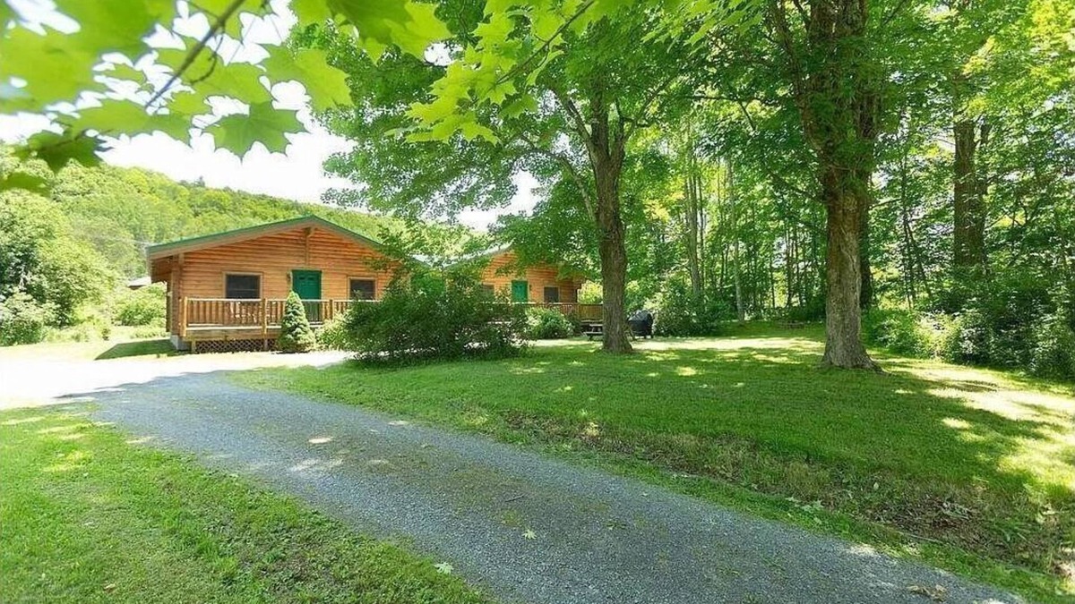 Margaretville Cabin | Twin A - Cozy 2-bedroom cabin in peaceful Halcottsville with AC, WiFi