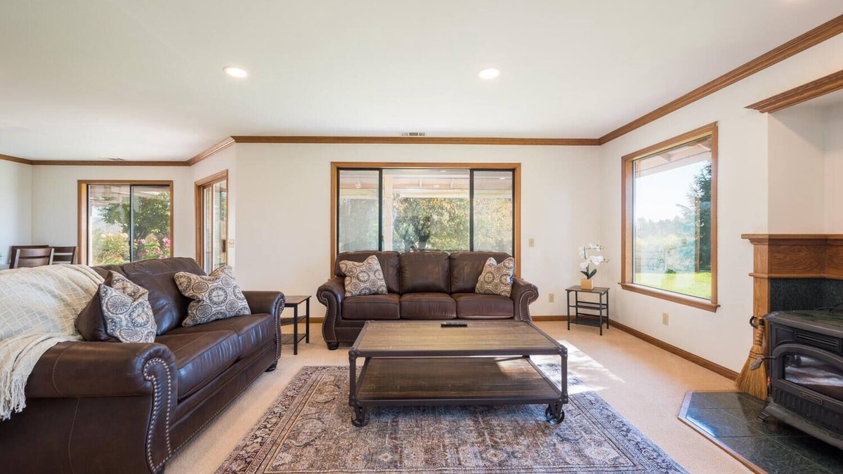 San Miguel House | Twin Fawn Estate - Nestled in 160 acres of Rolling Hills & Cabernet Grape Vines