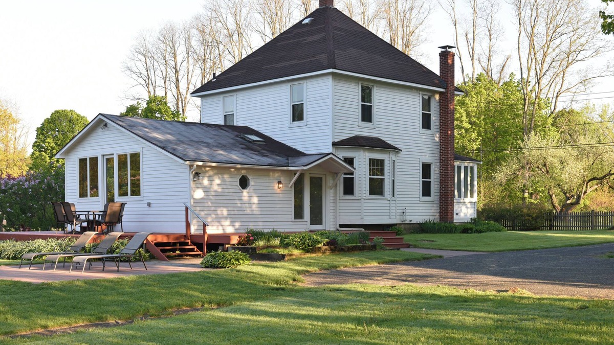 Great Barrington House | Twin Maple Farm: Charming Modern Farmhouse