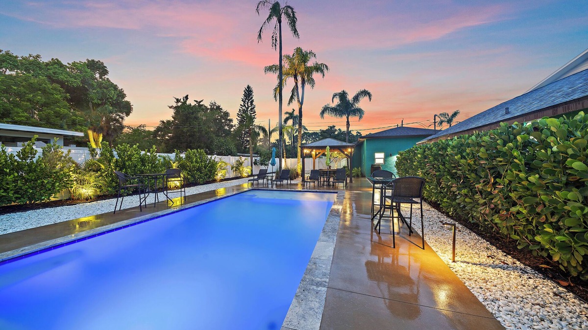 South Sarasota House | Twin Palms | Two Houses + Private Pool!