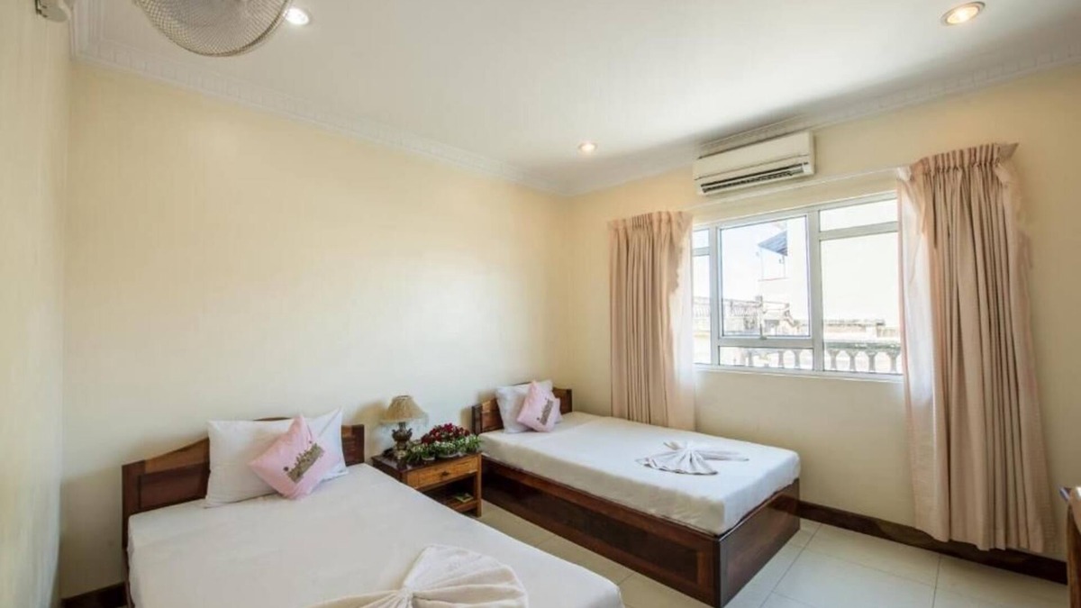 Svay Pao Hotel | Twin Room with AC in Krong Battambang