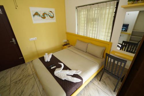 Kozhikode Hotel | Twinn Waves By Atmos