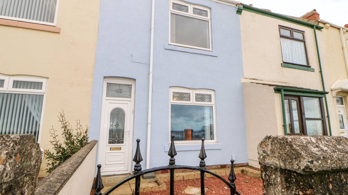 Hartlepool Cottage | TWITCHER'S REST, pet friendly, country holiday cottage in Hartlepool