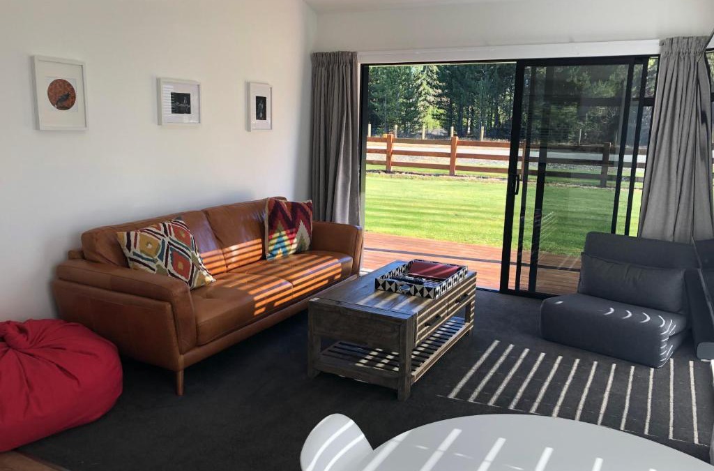 Twizel Ski Chalet | Twizel - Arohanui Cottage