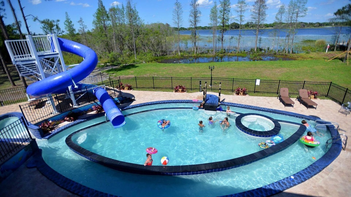Groveland House | Two 10 Acre Huge Pool Estates with Waterslides & Lazy Rivers - Sleep Up To 97