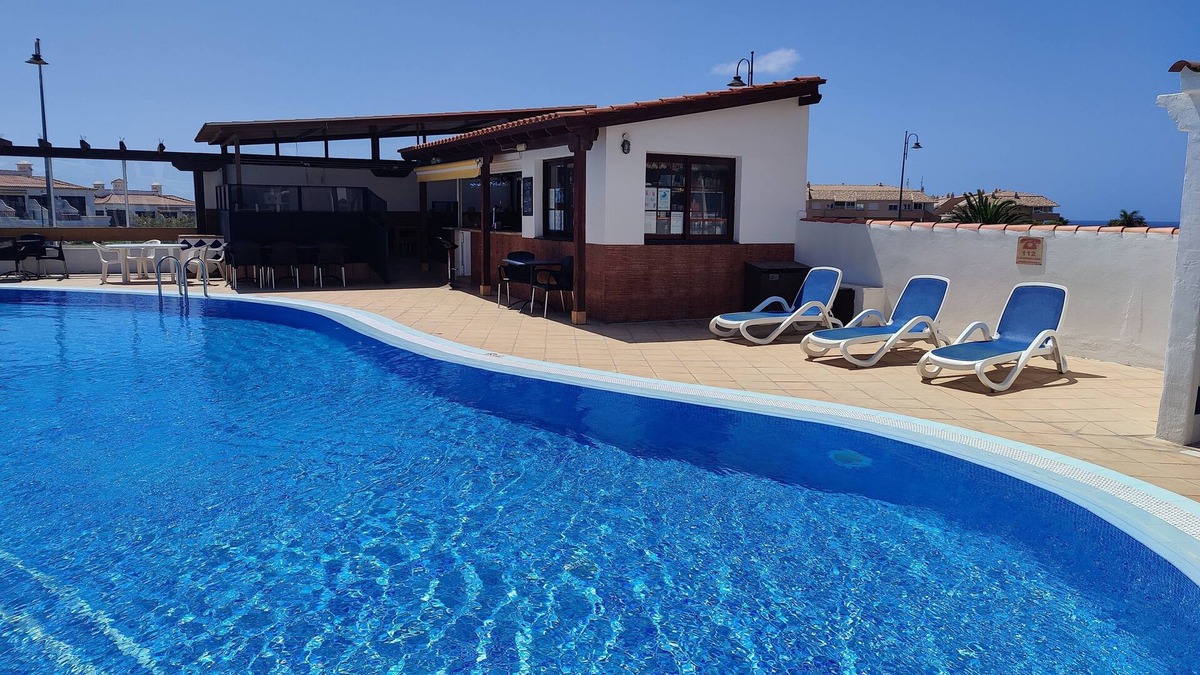 Complejo turistico Amarilla Golf Apartment | Two Bed Duplex-Sleeps 4-Private balconies-Air Con