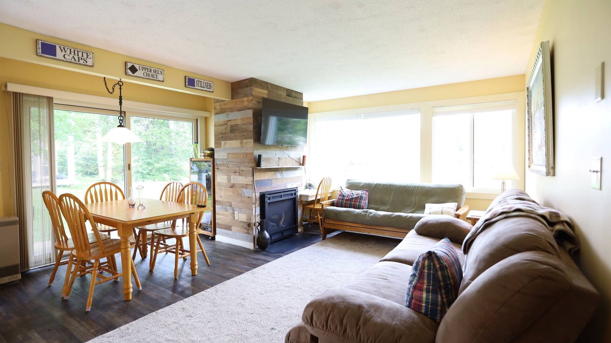 Waterville Valley Condo | Two Bedroom Condo Near Waterville Valley Town Square! (SS9V)