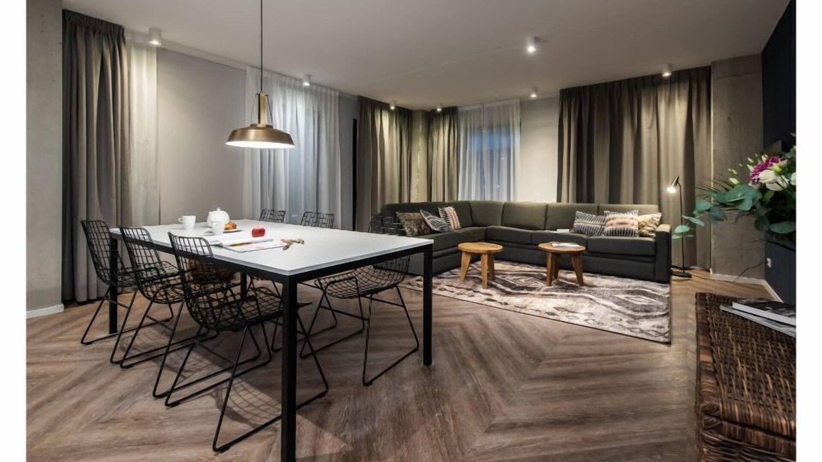 Eastern Docklands Apartment | Two-Bedroom Comfort at YAYS Amsterdam Docklands (6 pers.)