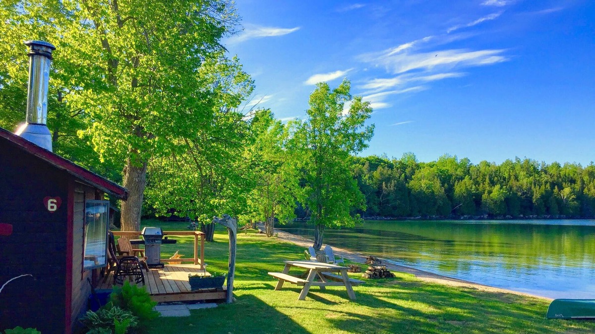 Manitoulin District Cottage | Two Bedroom Cottage on a Private Sand Beach in Long Bay, Lake Kagawong